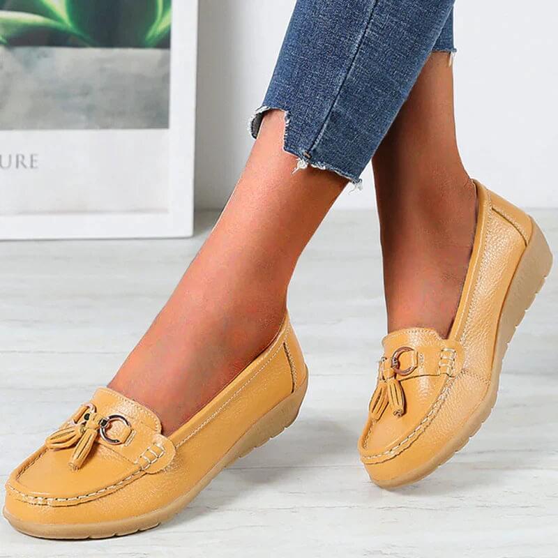 Emma - Loafers met Kwastjes en Keten Detail