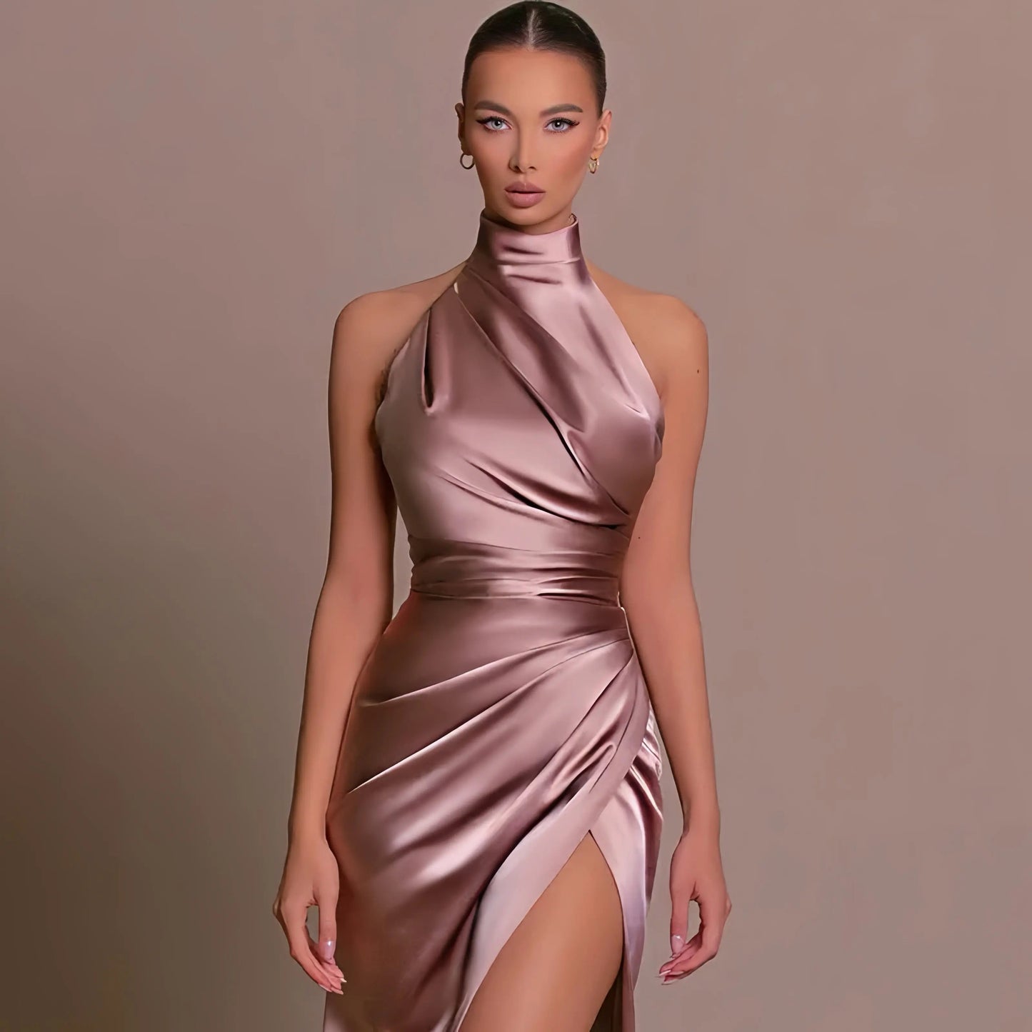 Eva - Elegante Satijnen Avondjurk