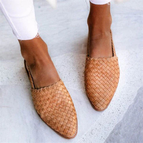 VERAMODA - Chique Gevlochten Leren Slingback Ballerina Schoenen met Verstelbaar Bandje