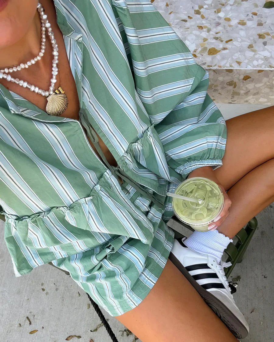 Sophia - Gestreept Peplum Top en Shorts Set