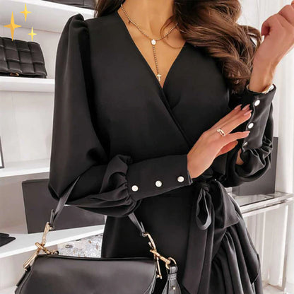 Cupida Midi Wrap Jurk met Hartjes Patroon en V-Hals voor een Flirty Feminine Look